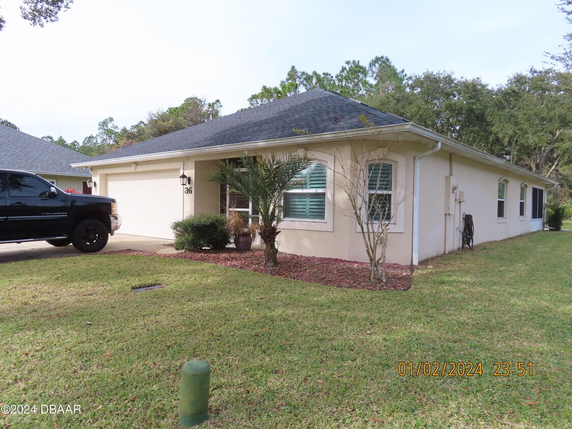 Primary Photo - 36 Stoney Ridge Ln