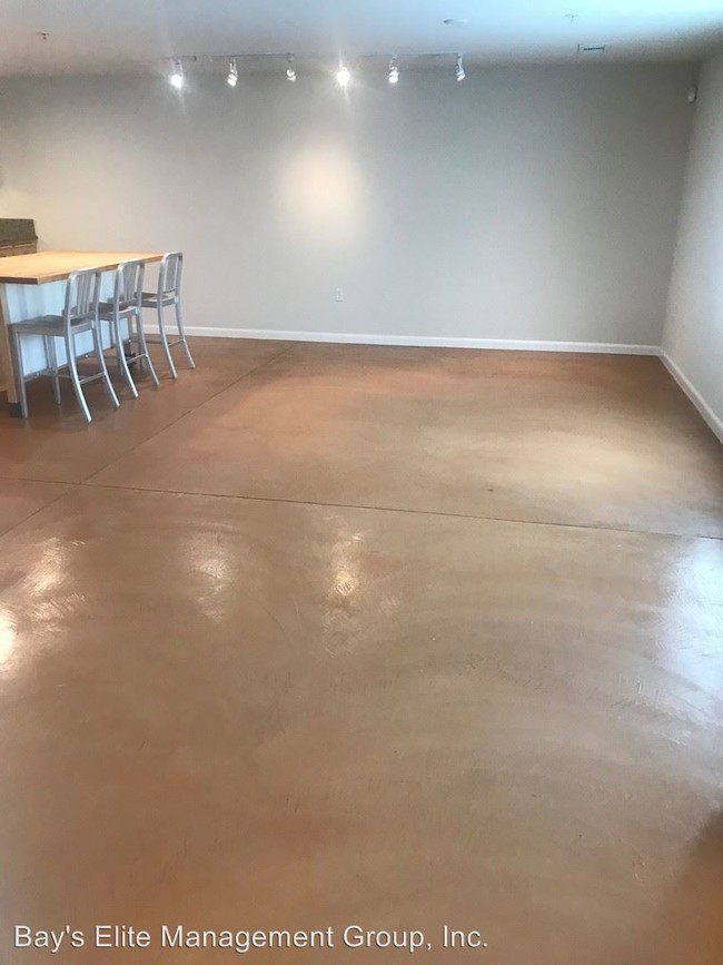 Foto del edificio - 2 br, 2.5 bath House - 6468 Hollis street