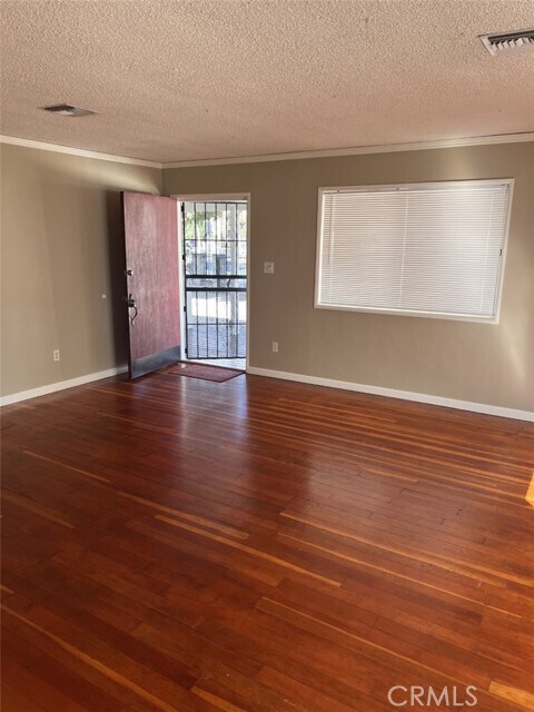 Building Photo - 15810 Cadwell St