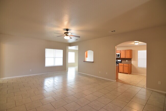 Building Photo - 6309 Brushy Creek Dr