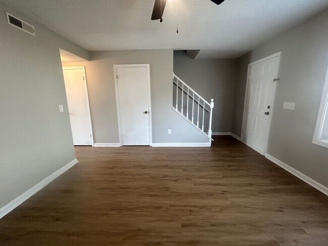 Foto del edificio - West Columbia Townhome in Stratford Place