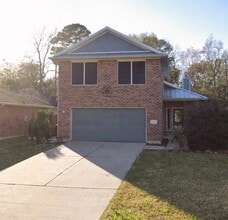 24407 Strong Pine Dr