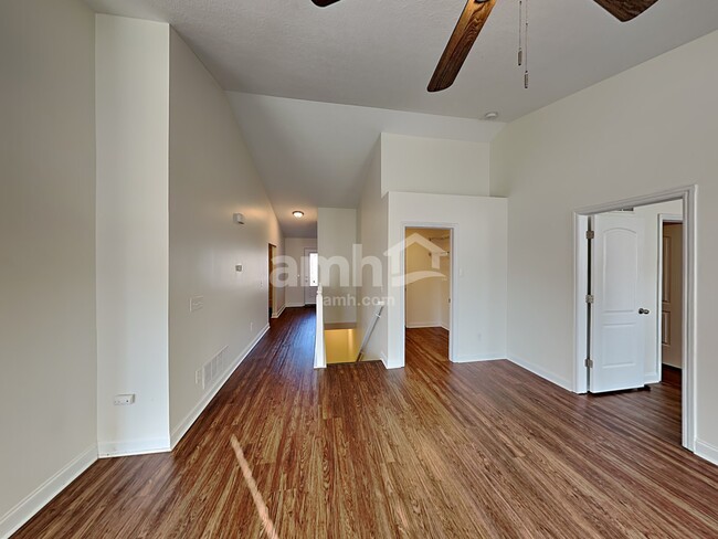 Building Photo - 749 Cedar Run Drive