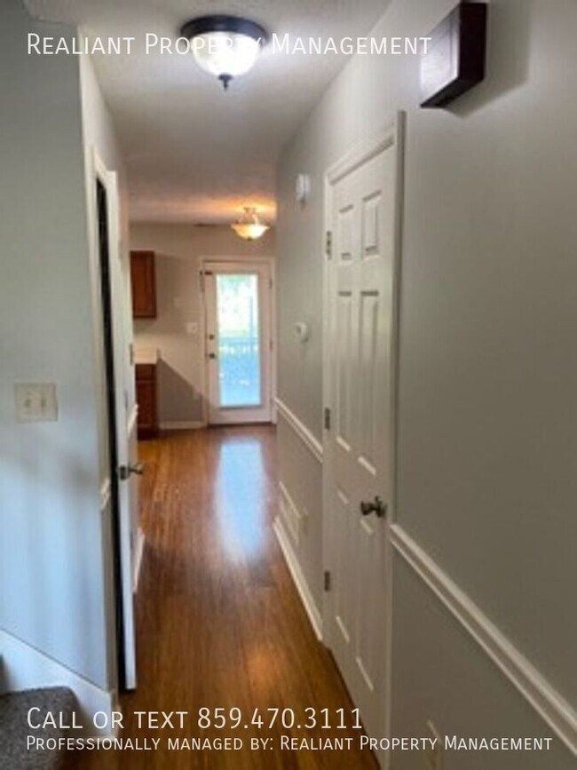 Building Photo - 3840 Grassy Creek Dr