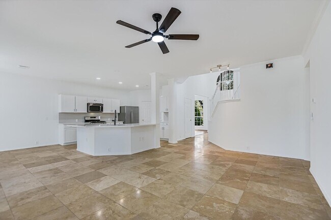 Building Photo - 2103 Kimra Ln
