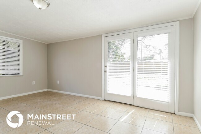 Foto del edificio - 7104 Pellias Rd