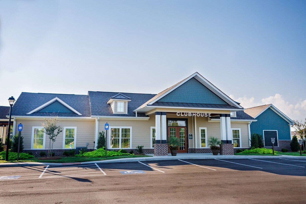 Beacon Place Northport Apartments in Northport, AL