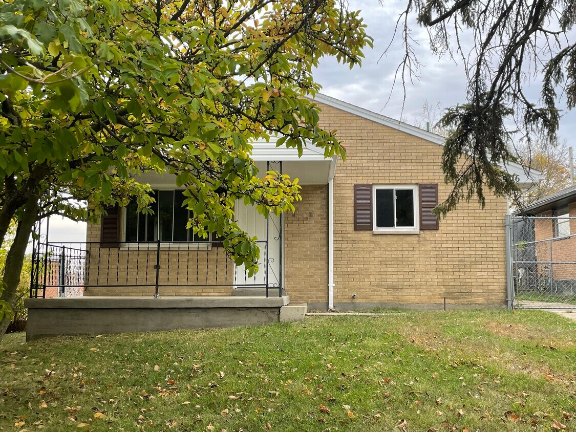 Foto principal - 326 Blackwood Ave