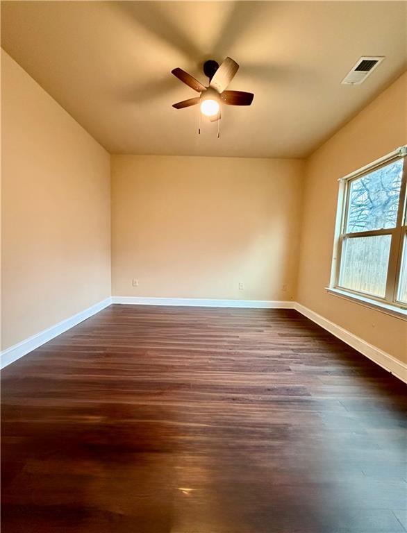 Building Photo - 1985 Boatswain Dr