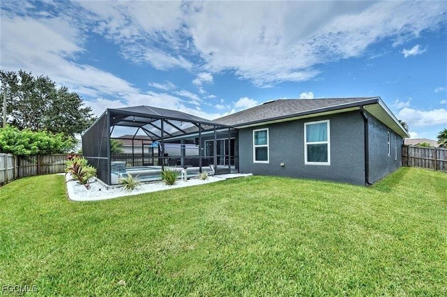 Building Photo - 3073 NW 4th Ave