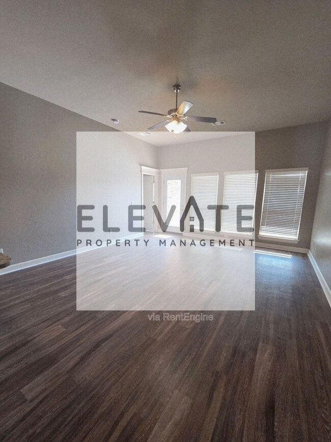 Foto del edificio - 10604 NW 21st St