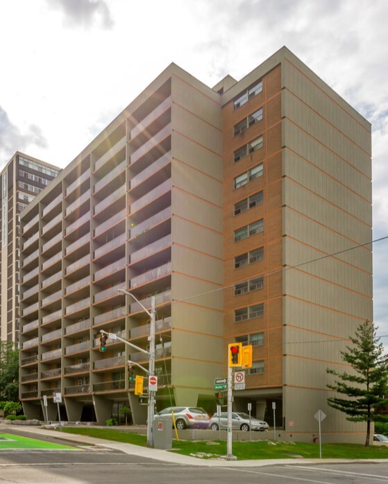 Building Photo - Capital Terrace Apartments