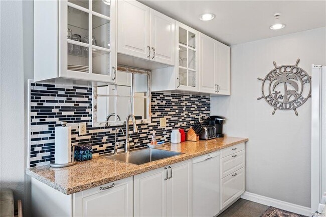 Foto del edificio - 565 Esplanade Apt ##411, Redondo Beach, CA...