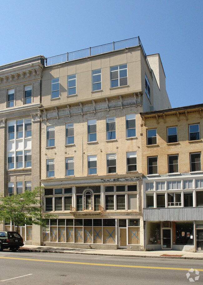 Luckey Platt Apartments Poughkeepsie, NY