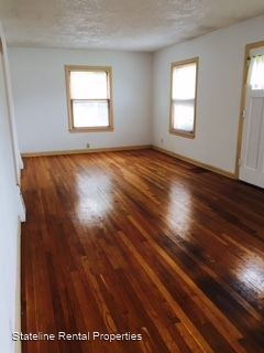 Foto del edificio - 3 br, 1 bath House - 2519 Custer Ave