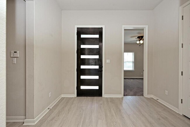 Building Photo - 469 Coyote Crk Wy