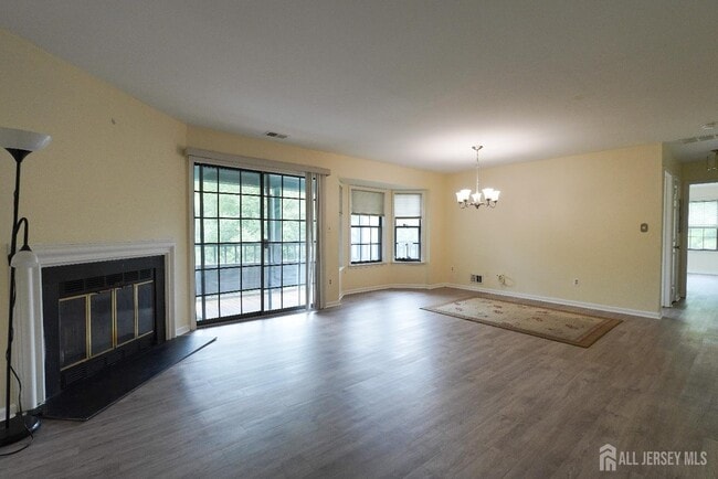 Foto del edificio - 809 Woodhaven Dr