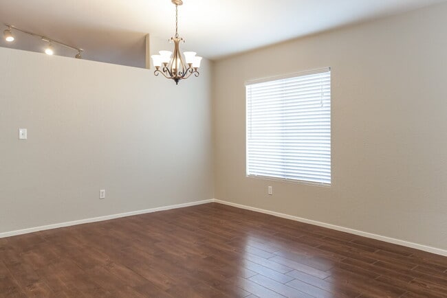 Foto del edificio - 6333 Winter Valley Ct