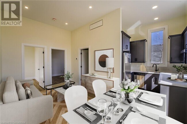 Photo du bâtiment - 77 W 4th St