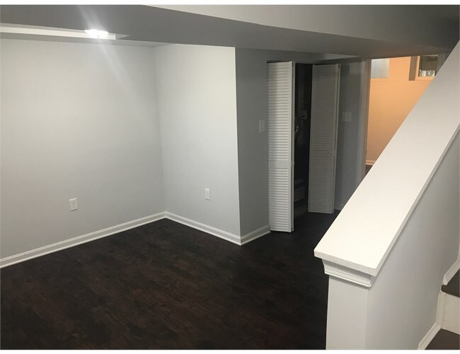 Foto del edificio - 8512 Oakleigh Rd