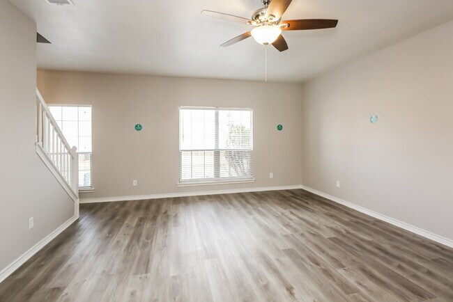 Building Photo - 2608 Barger Ln
