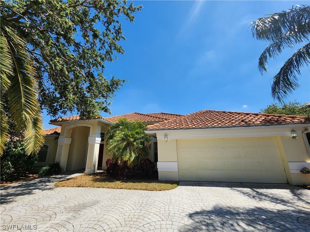 Foto principal - 11761 Pinewood Lakes Dr