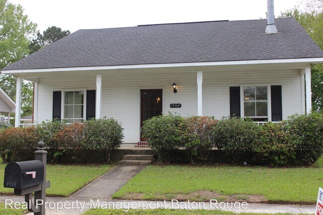 Building Photo - 3 br, 2 bath House - 15164 Point Chenier Ave.