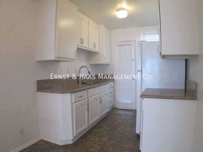 Foto del edificio - Lovely 1 Bedroom Apartment in Prime Bixby ...