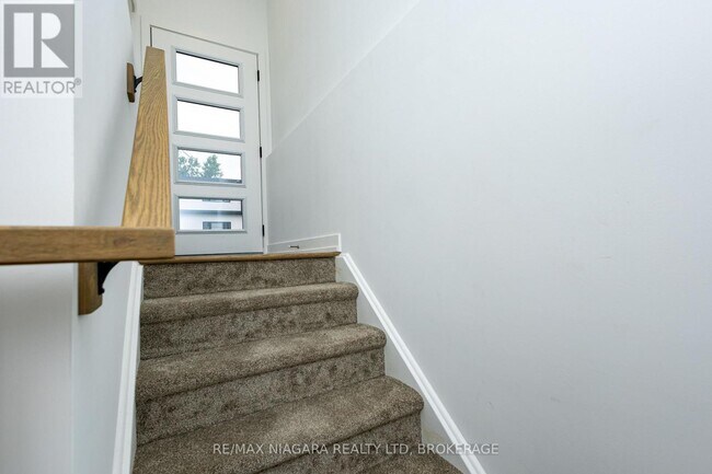 Photo du bâtiment - 4263-4263 Fourth Ave