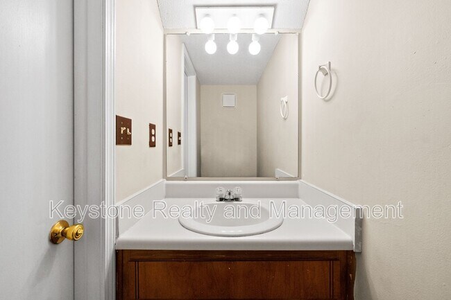 Foto del edificio - 1630-A Baltimore Dr