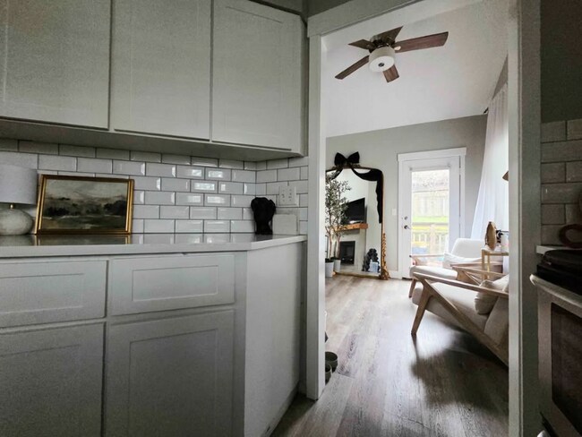 Foto del edificio - 7150 SW Linette Way