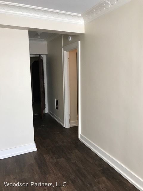 Foto del edificio - Robert Browning Apartments - 304 4809 Roanoke