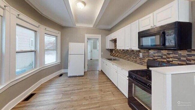 Foto del edificio - 118 Ridgeway Ave