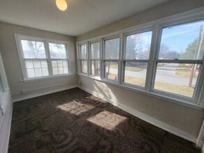 Building Photo - 1329 Fremont St