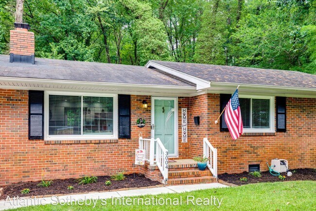 Building Photo - 3 br, 1.5 bath House - 3004 Milford Lane