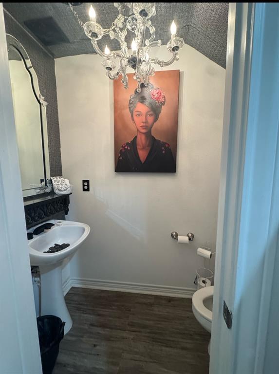 Building Photo - 3223 Real St