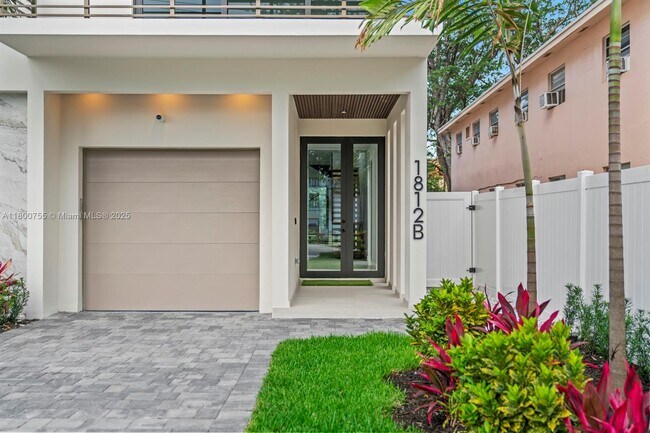 Foto del edificio - 1812 Miami Rd