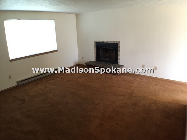 Building Photo - 29 E Mayfair Ct