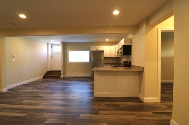 Foto del edificio - 120 Sans Dr