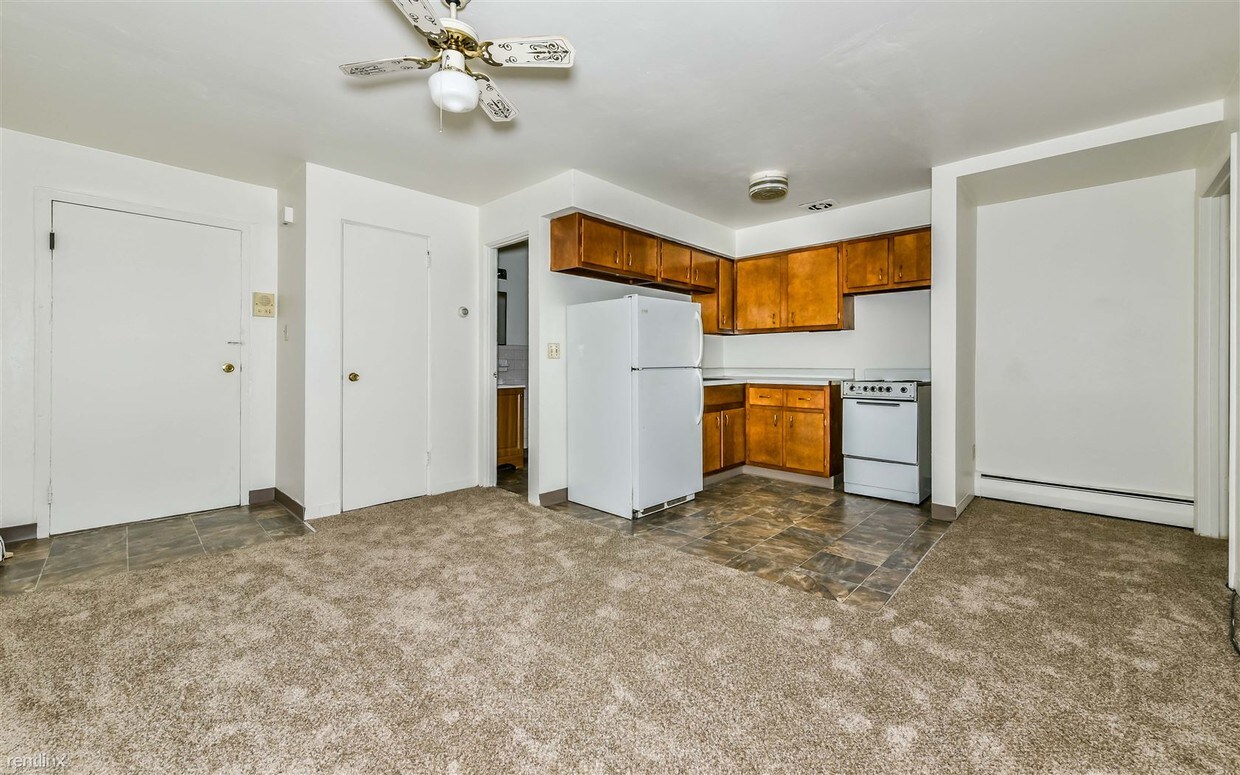Primary Photo - 11670 Frankstown Rd
