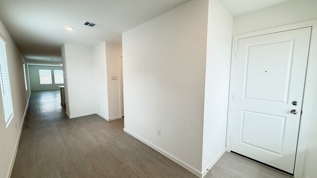 Building Photo - 31418 Casacalenda Ln