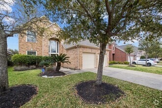 Building Photo - 13018 Orchard Green Dr
