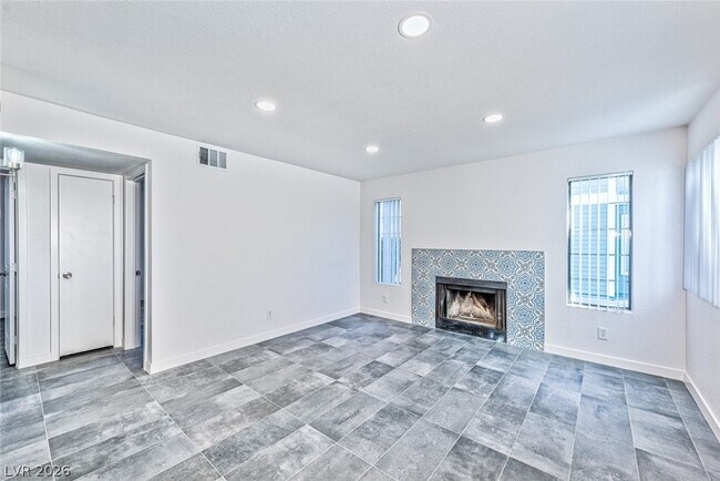 Foto del edificio - 1870 Nebula Dr