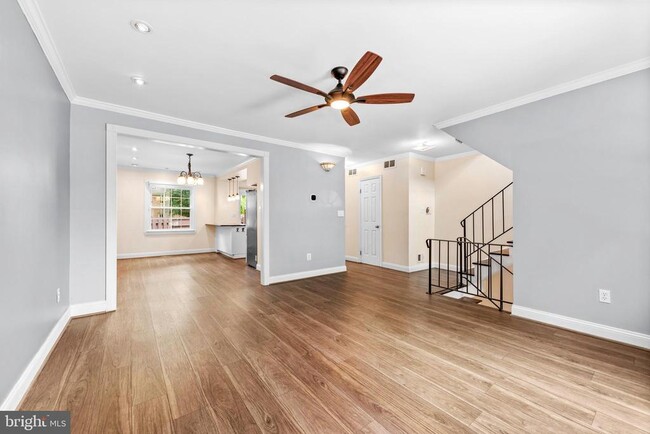 Building Photo - 2909 Espana Ct