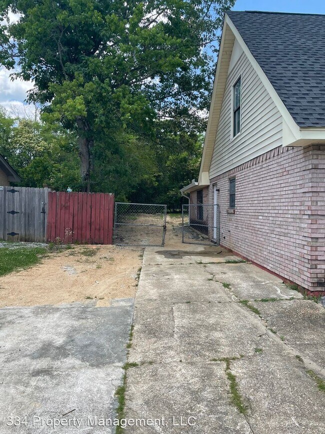 Building Photo - 5 br, 2 bath House - 3348 Brookwood Drive