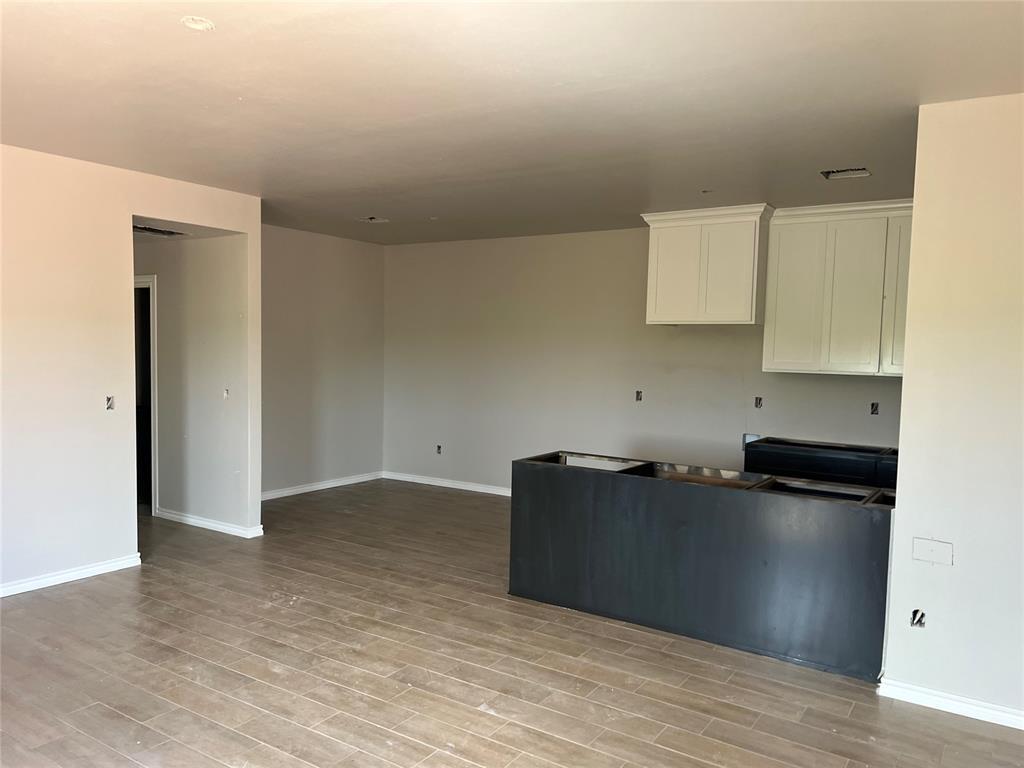 Building Photo - 2091 Brooklyn Ln