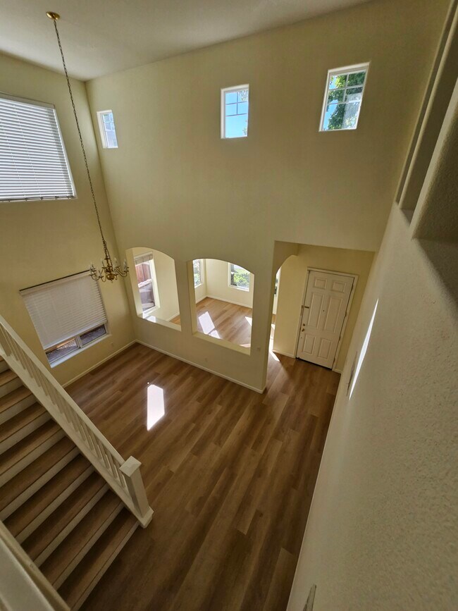 Building Photo - 1660 Wheatley Pl