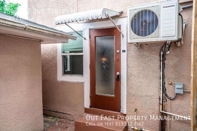 Foto del edificio - 543 1/2 2nd Street N-