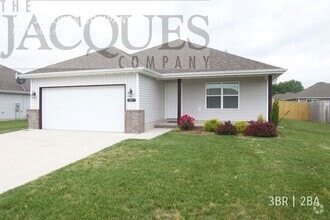 Building Photo - 747 N Jozlynn Ave
