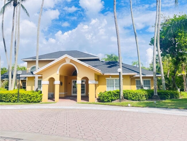 Foto del edificio - 4015 W McNab Rd